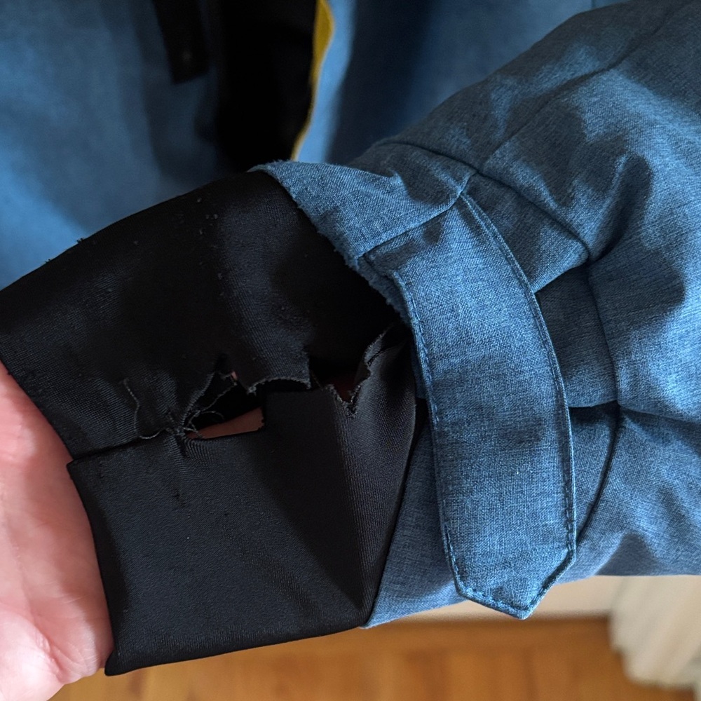 Men's Liquid Ski Jacket - Picture 11 of 11